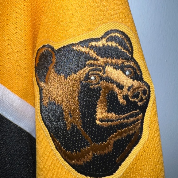 90’s Boston Bruins CCM Jersey - Picture 3 of 5